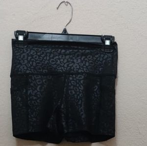 Constantly Varied Gear SHORTS | BLACK LEOPARD XS 2.5 inch Seam NWOT